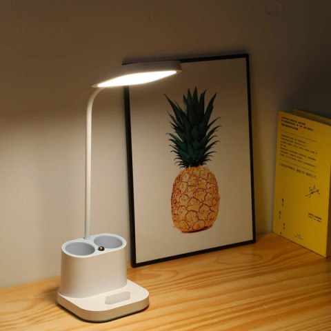 Lampka biurkowa led PLATINET PEN HOLDER biala 4W (45777) Lampka biurkowa led PLATINET PEN HOLDER biala 4W (45777)