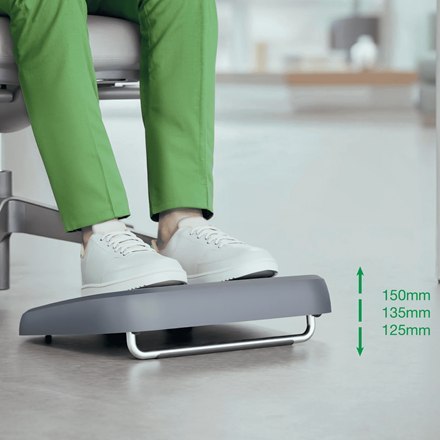 Regulowany podnóżek Leitz Ergo 80% plastiku z recyklingu szary 65460089 Regulowany podnóżek Leitz Ergo 80% plastiku z recyklingu szary 65460089