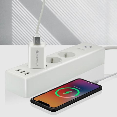 Ładowarka sieciowa 230V EVERACTIVE SC-450Q 1xUSB-A + 1xUSB-C 45W biała Ładowarka sieciowa 230V EVERACTIVE SC-450Q 1xUSB-A + 1xUSB-C 45W biała